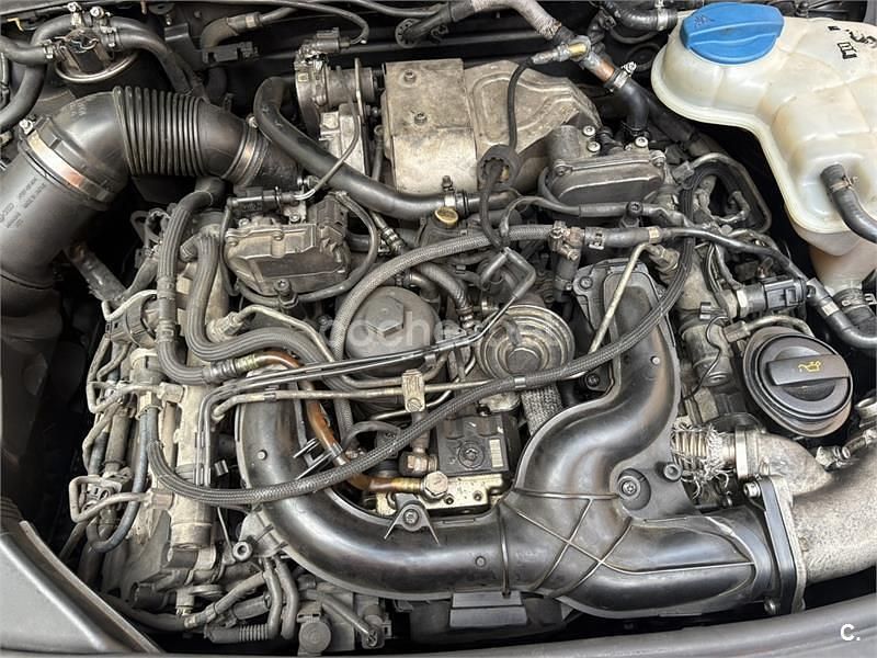 Käytetty Audi A6 225 HP (165 kW) 2006 Musta Sedan
