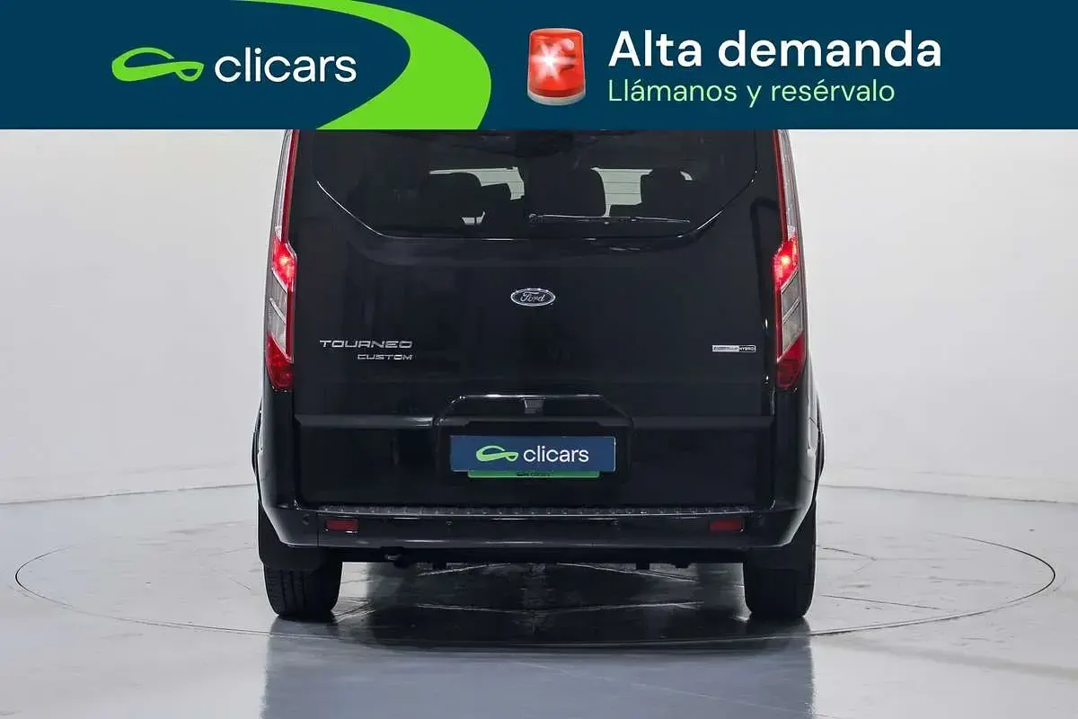 Usado Ford Tourneo Custom Titanium 150 CV (110 kW) 2022 Negro Van