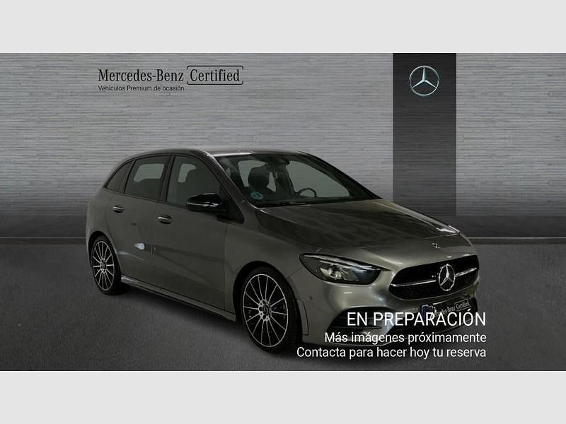 Usado Mercedes B180 116 CV (85 kW) 2021 Otro Monovolumen