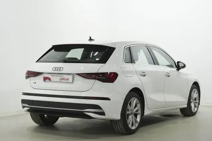 Käytetty Audi A3 Advanced Plus 116 HP (85 kW) 2025
