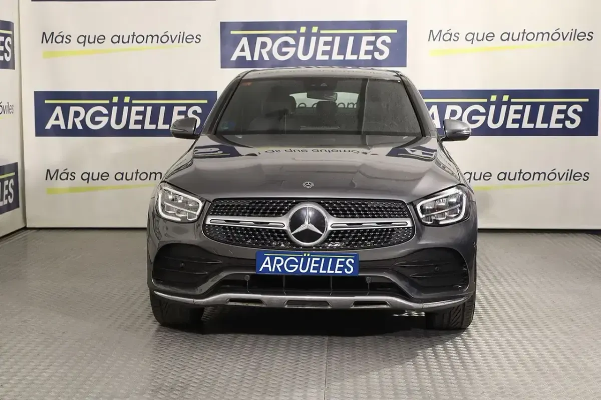 Usado Mercedes GLC300 AMG line 258 HP (189 kW) 2020 Cinzento Coupé