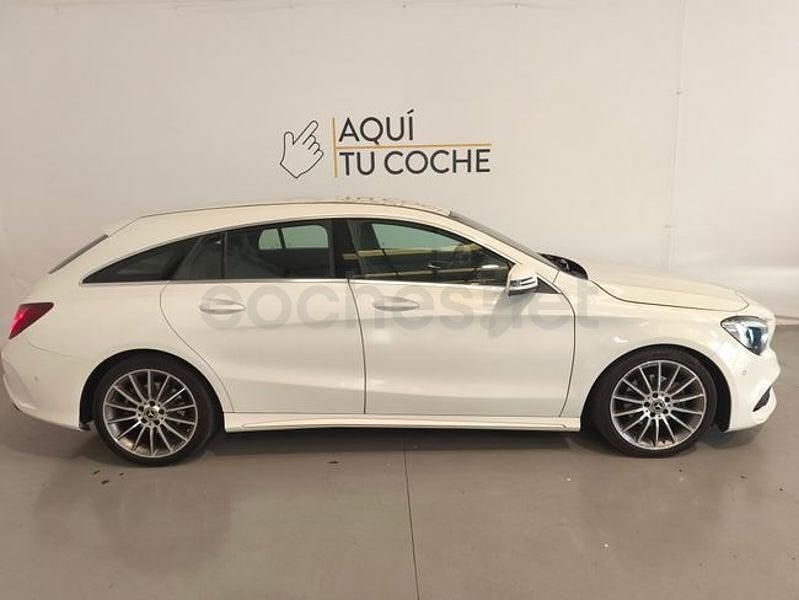 Usado Mercedes CLA200 Shooting Brake 136 CV (100 kW) 2017 Blanco Familiar