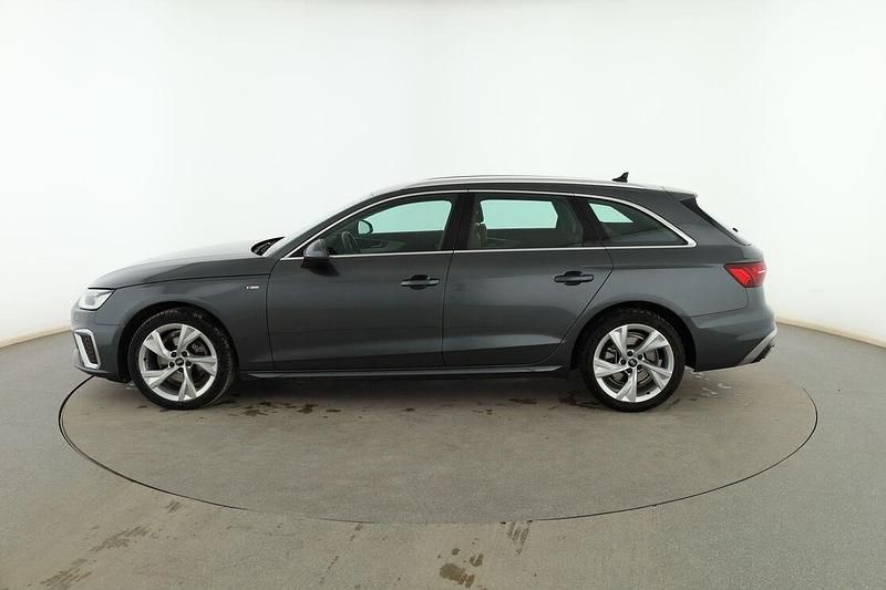 Usado Audi A4 S-Line 150 CV (110 kW) 2021 Gris Familiar