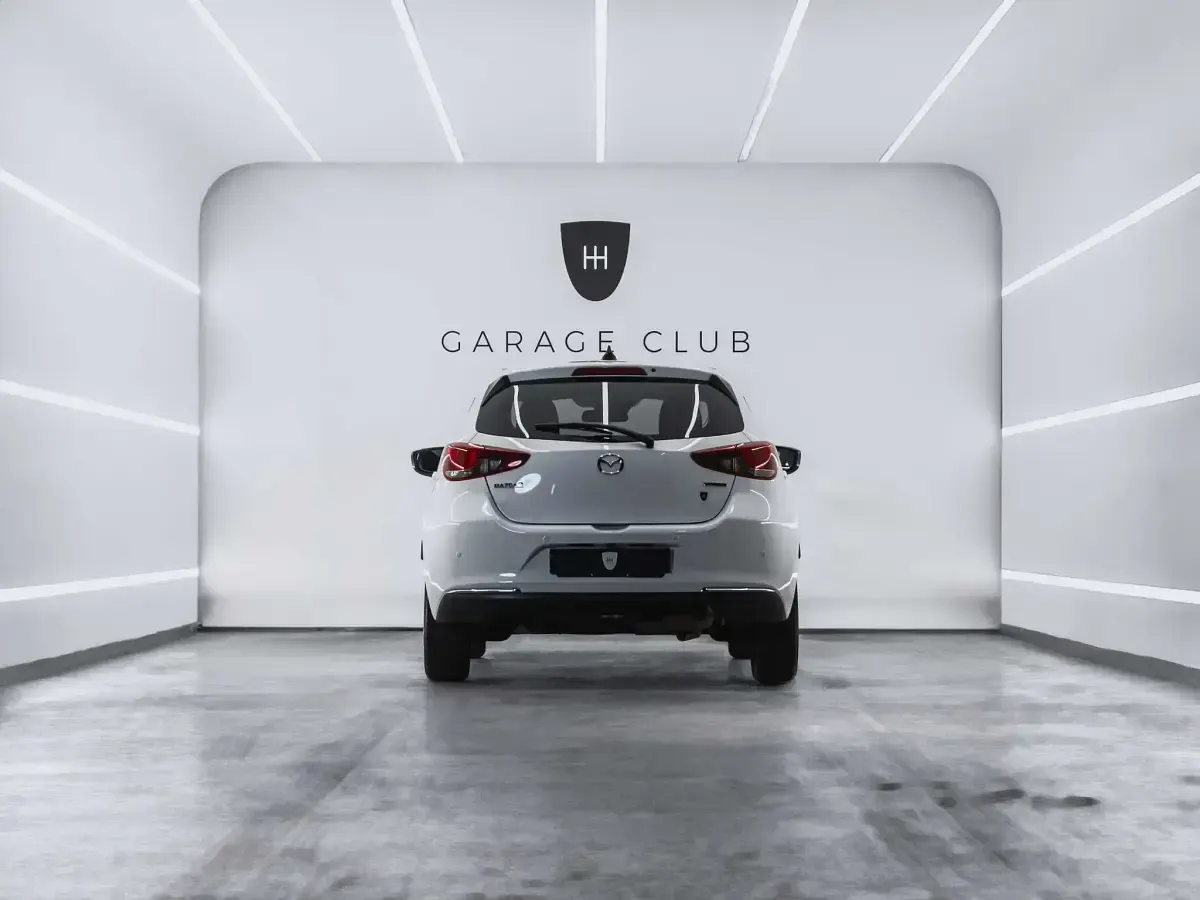 Usado Mazda 2 Homura-Line 90 CV (66 kW) 2022 Blanco Berlina