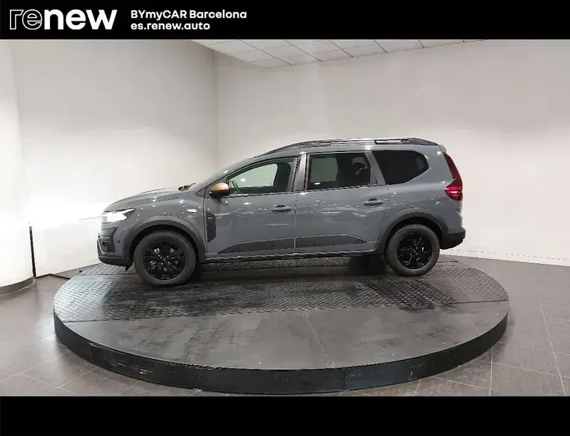 Usado Dacia Jogger Extreme 91 CV (66 kW) 2026 Gris Monovolumen