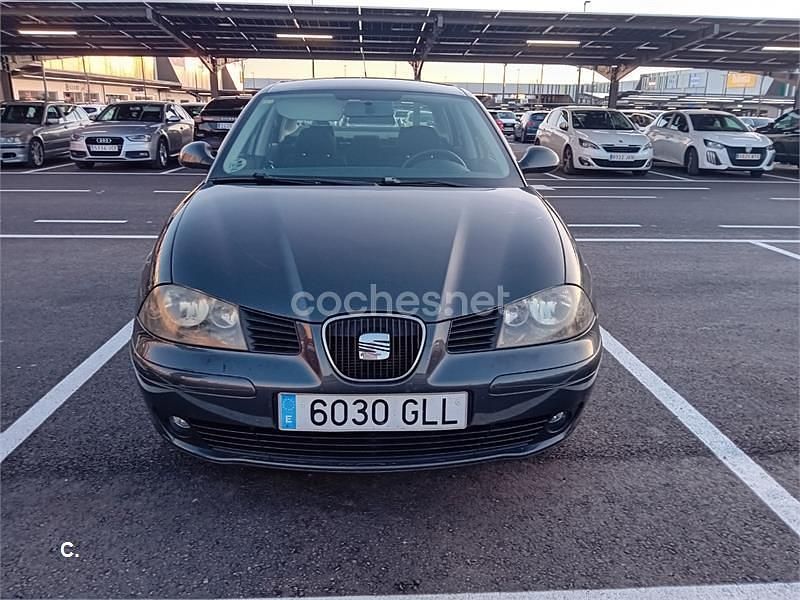 Usado Seat Cordoba Style 100 CV (73 kW) 2009 Negro Berlina