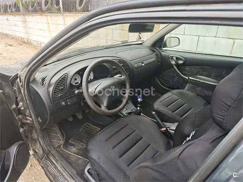 Usado Citroën Xsara 110 CV (80 kW) 2001 Negro Coupe