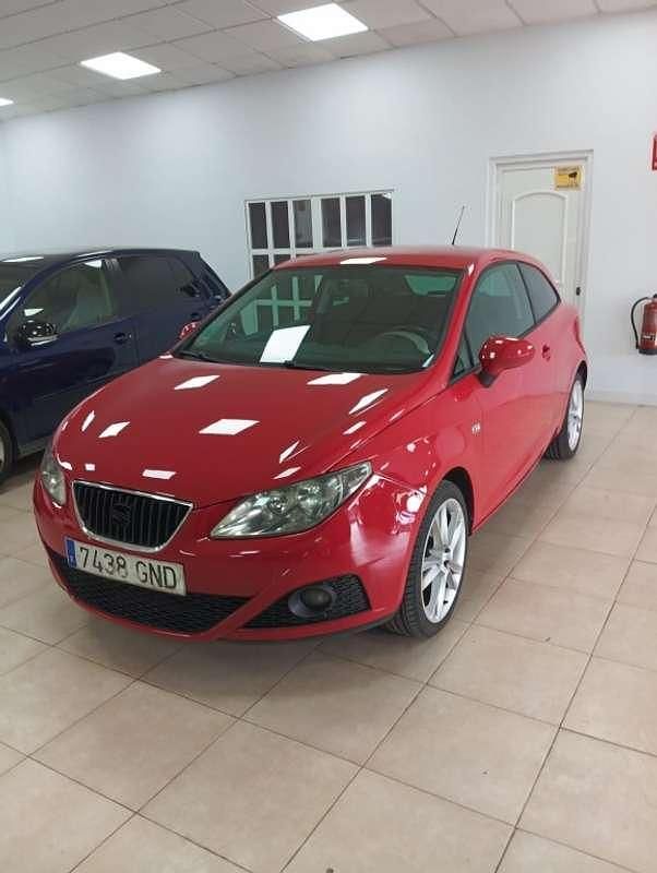 Rojo Usado 2009 Seat Ibiza Utilitario | 4390 € (Precio justo) - Imagen 1/4
