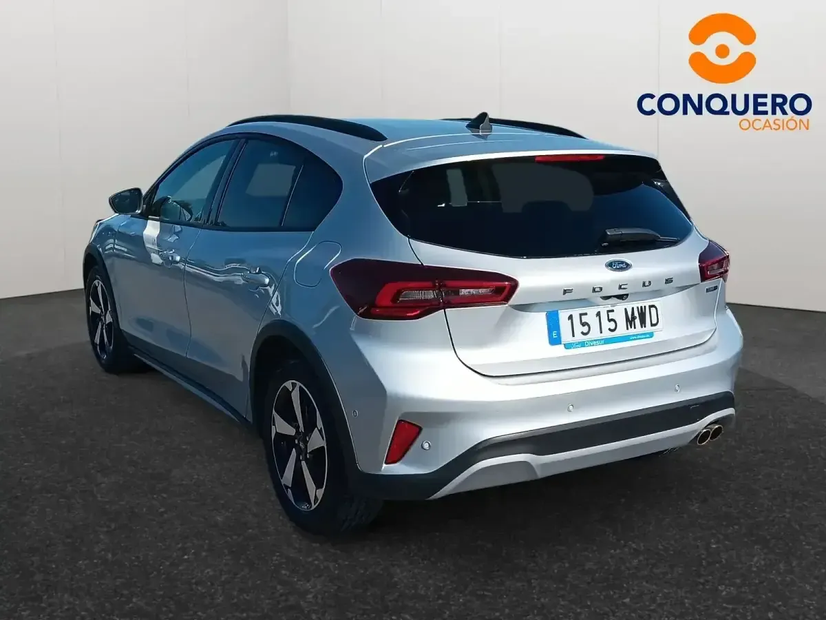 Używany Ford Focus Active 155 KM (114 kW) 2024 Szary Sedan/Limuzyna