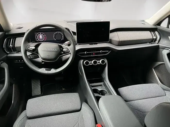 Nuevo Skoda Kodiaq Selection 150 CV (110 kW) 2025 Gris SUV