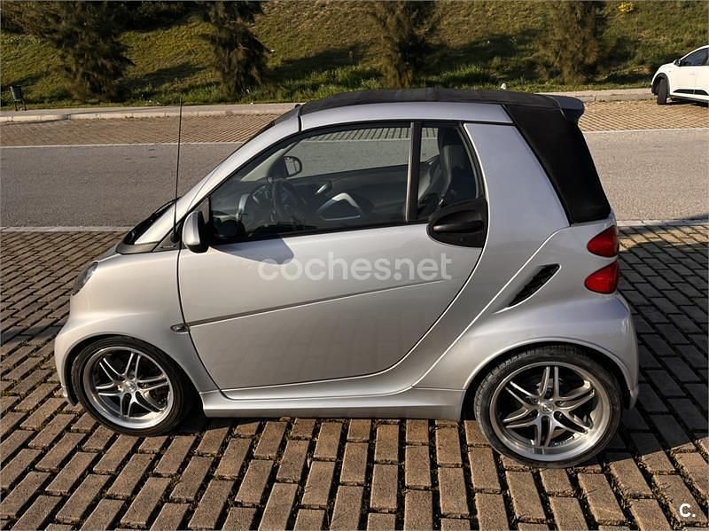 Usado Smart ForTwo Cabrio Brabus Xclusive 98 CV (72 kW) 2011 Gris / plata Descapotable