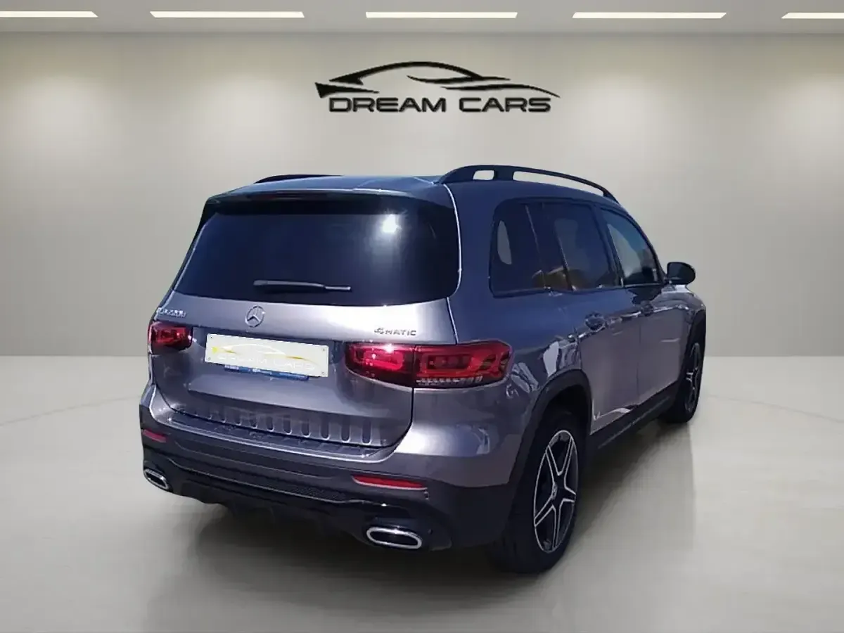 Usado Mercedes GLB220 190 CV (139 kW) 2022 Gris SUV