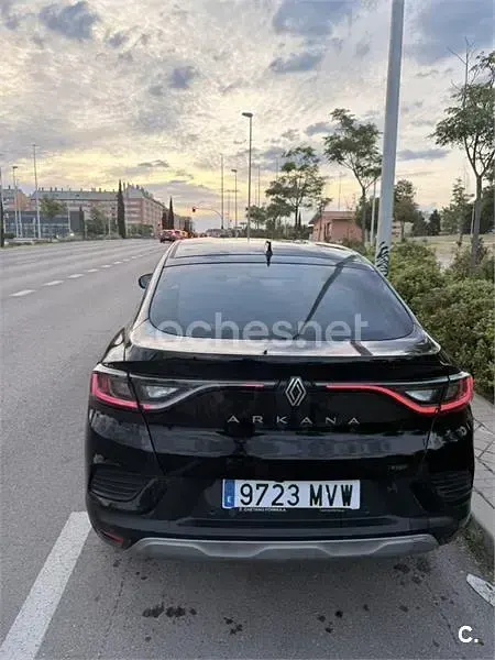 Usado Renault Arkana Techno 145 CV (106 kW) 2024 Negro SUV