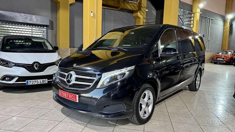 Negro Usado 2018 Mercedes V250 Avantgarde Monovolumen | 29.999 € (Precio justo) - Imagen 1/4