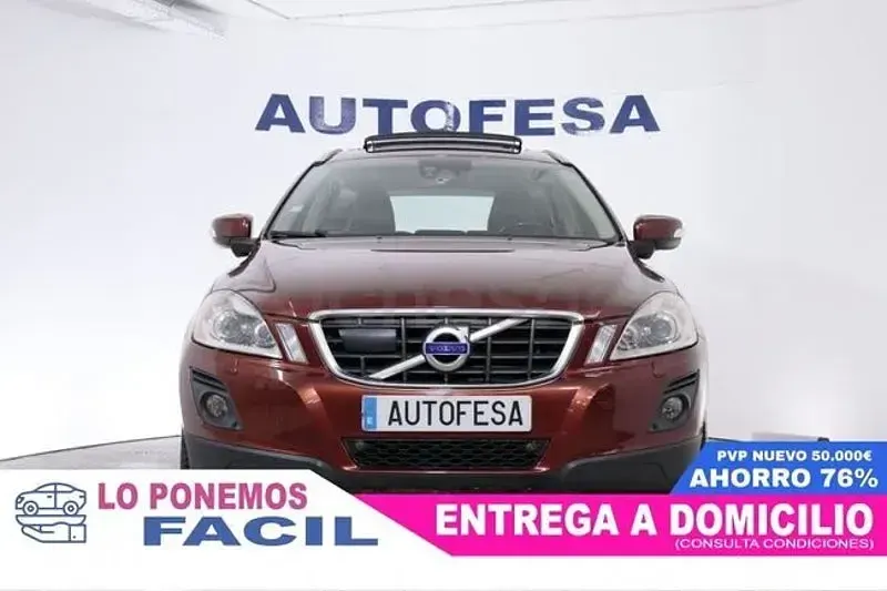 Używany Volvo XC60 Summum 175 KM (128 kW) 2010 Czerwony SUV