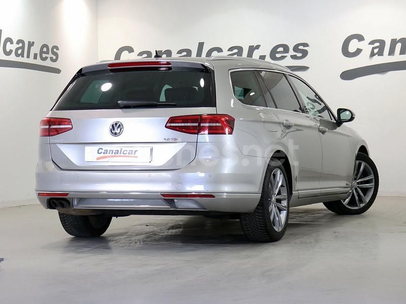 Käytetty VW Passat Sportline 190 HP (139 kW) 2017 Harmaa Farmari