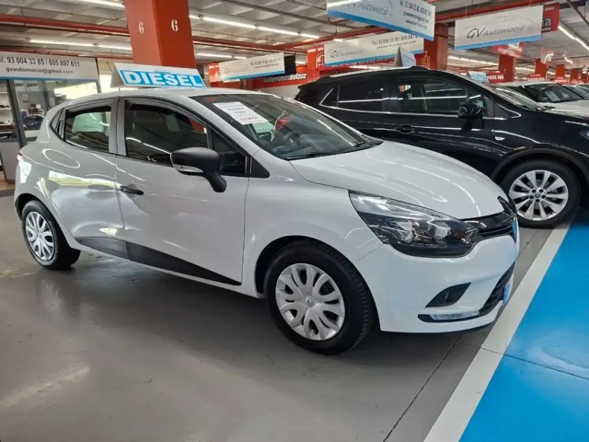 Usado Renault Clio Business 75 CV (55 kW) 2018