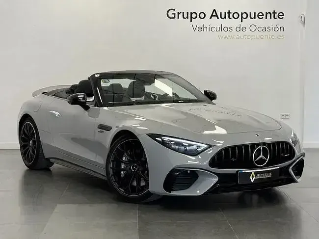 Käytetty Mercedes SL43 AMG AMG 381 HP (280 kW) 2022 Avoauto