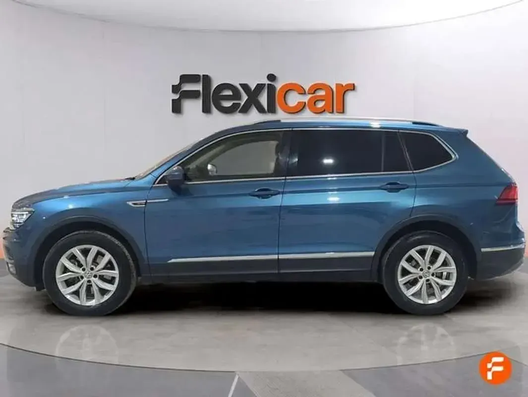 Usado VW Tiguan Sportline 190 CV (139 kW) 2019 Azul SUV