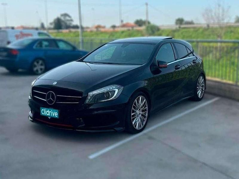 Käytetty Mercedes A220 AMG line 250 HP (183 kW) 2014 Musta Sedan