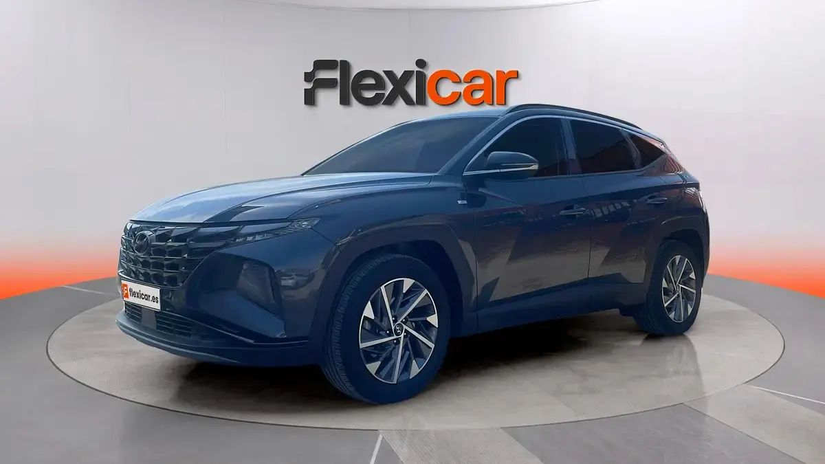 Usado Hyundai Tucson 136 CV (100 kW) 2022 Gris SUV