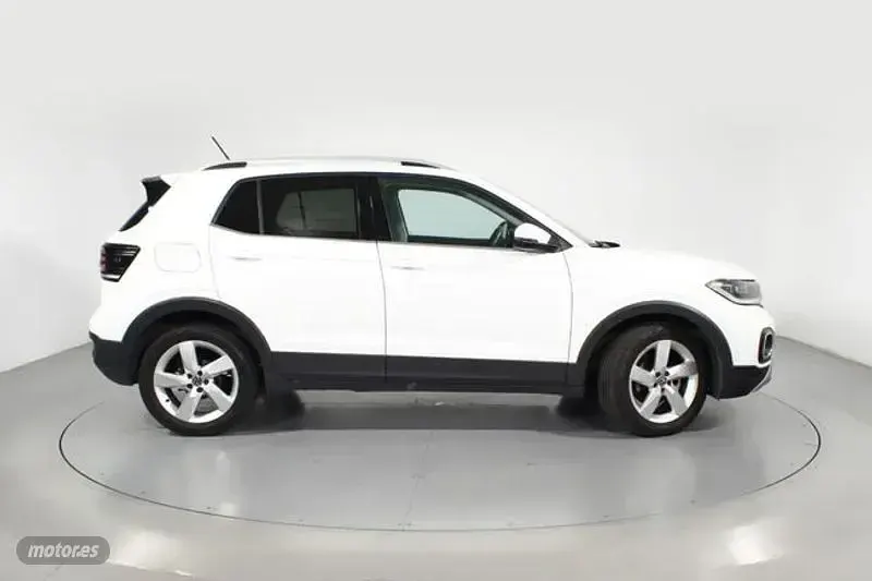 Usado VW T-Cross Sportline 110 CV (80 kW) 2021 Blanco SUV