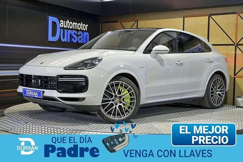Usado Porsche Cayenne Turbo S 689 CV (506 kW) 2022 Gris SUV