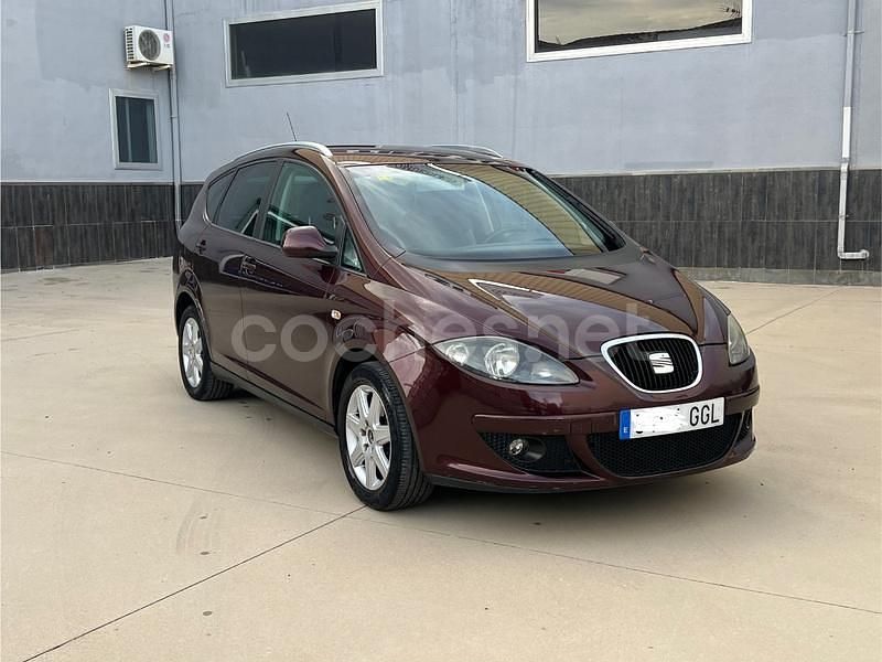 Granate Usado 2008 Seat Altea XL Monovolumen | 4490 € (Buen precio) - Imagen 1/4