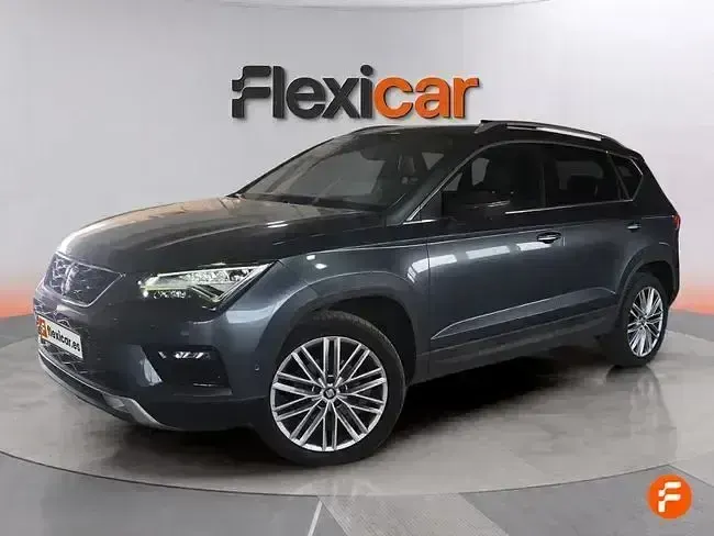 Usado Seat Ateca Reference 115 CV (84 kW) 2018 Gris SUV