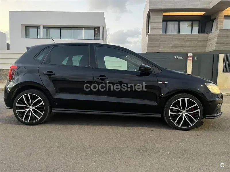 Usado VW Polo GTI 192 CV (141 kW) 2017 Negro Berlina