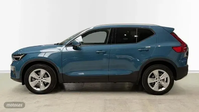 Usado Volvo XC40 Core 163 CV (119 kW) 2024 Azul SUV