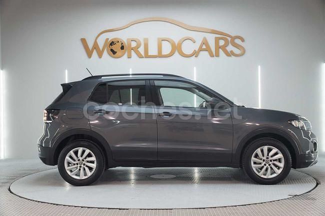 Usado VW T-Cross Advance 110 CV (80 kW) 2023 Gris SUV