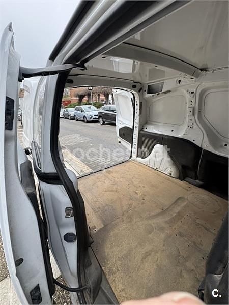 Usado Peugeot Partner Tepee 75 CV (55 kW) 2016 Blanco Monovolumen