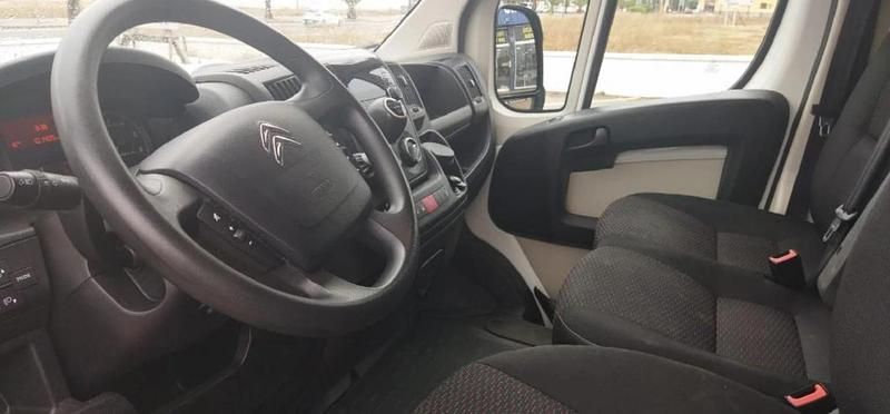 Usado Citroën Jumper 131 CV (96 kW) 2016 Blanco Monovolumen