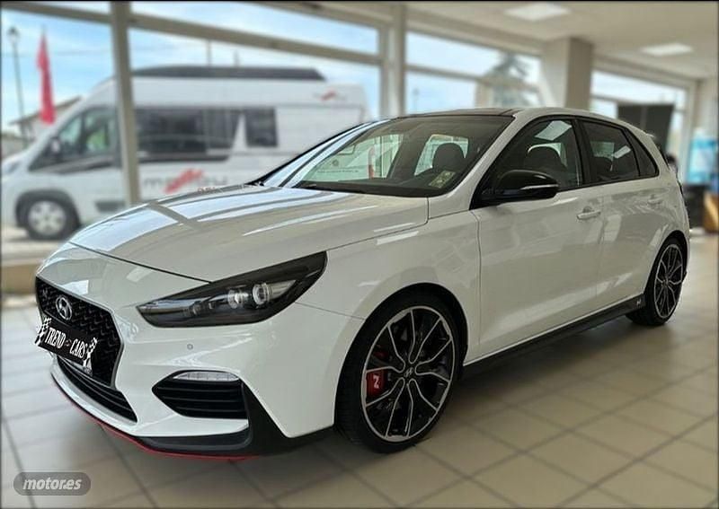 Blanco Usado 2018 Hyundai i30 N Performance Berlina | 23.990 € (Precio justo) - Imagen 1/4
