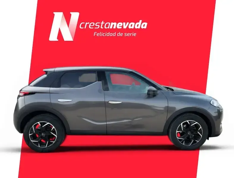 Usado DS Automobiles DS3 Crossback So Chic 110 CV (80 kW) 2021 Gris / plata SUV