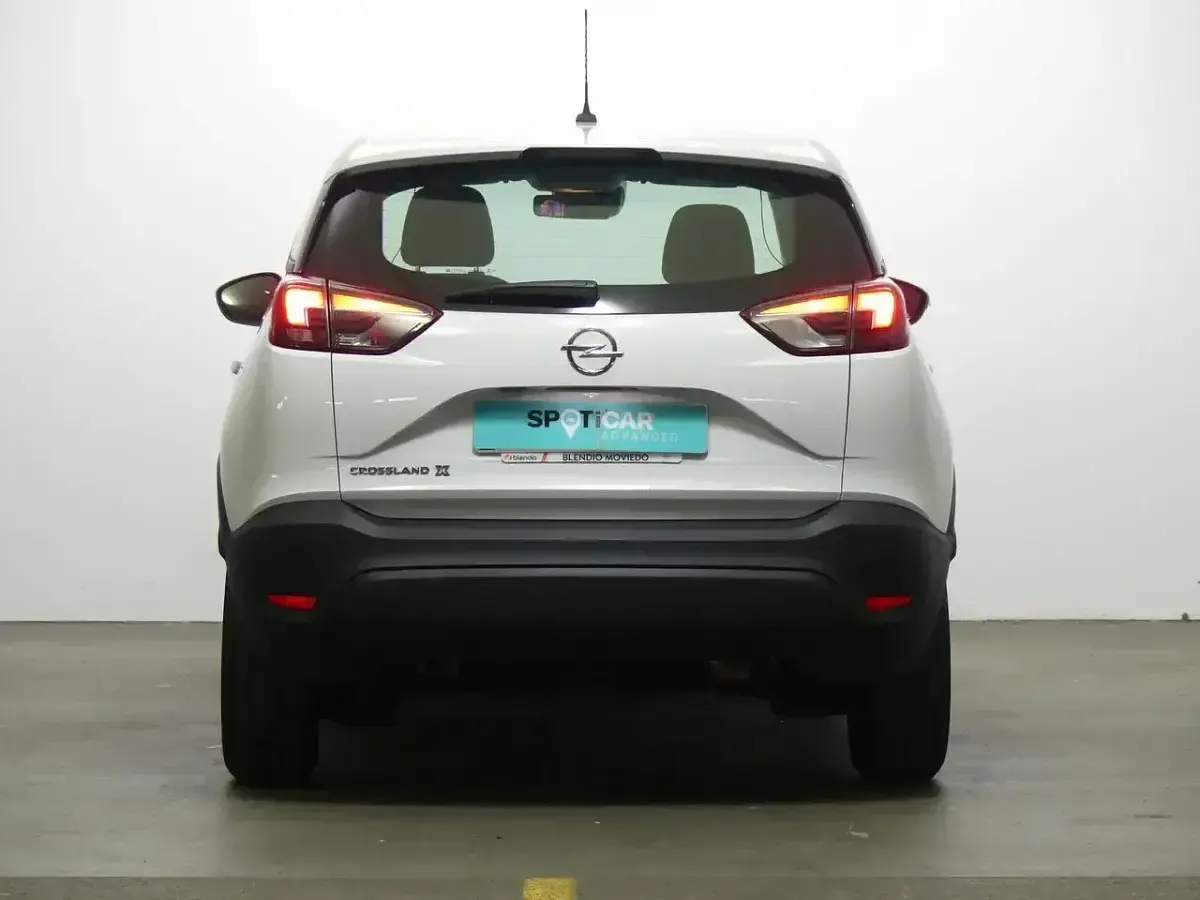 Usado Opel Crossland X Edition 81 CV (59 kW) 2020 Blanco SUV