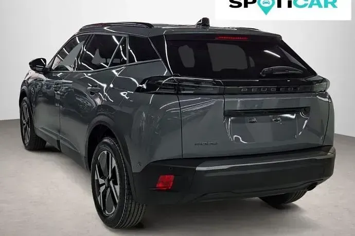 Nuevo Peugeot 2008 Allure Turbo 100 CV (73 kW) 2026 Gris / plata SUV
