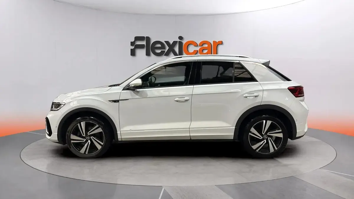 Usado VW T-Roc R-line 150 CV (110 kW) 2023 Blanco SUV