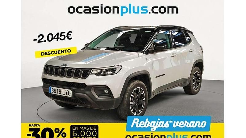 Negro Usado 2022 Jeep Compass Trailhawk SUV | 20.455 € (Precio justo) - Imagen 1/4