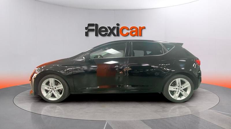 Usado Seat Leon FR 125 CV (91 kW) 2018 Negro Berlina