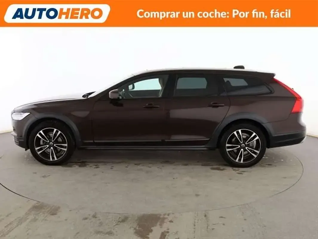 Usado Volvo V90 Pro 190 CV (139 kW) 2018 Marrón Familiar