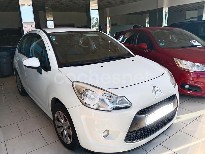Usado Citroën C3 Attraction 73 CV (53 kW) 2011 Blanco Utilitario