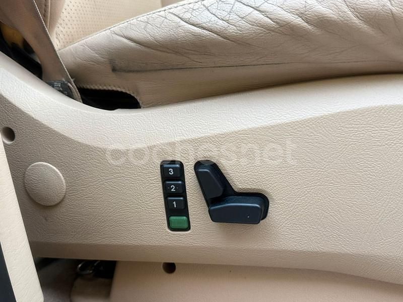 Usado Mercedes ML320 218 CV (160 kW) 2001 Beige SUV