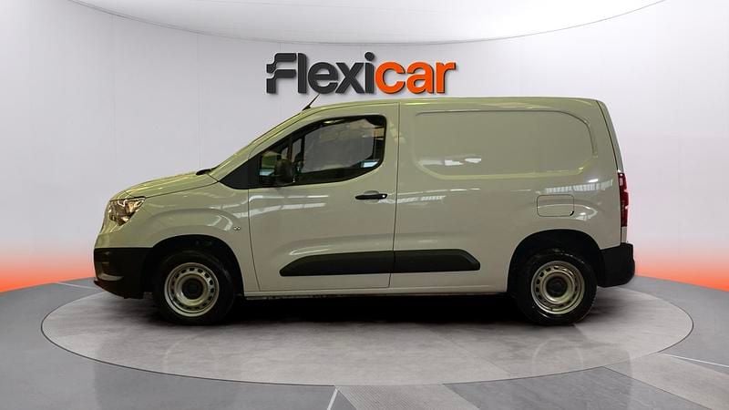 Usado Opel Combo Edition 102 CV (75 kW) 2022 Blanco Monovolumen
