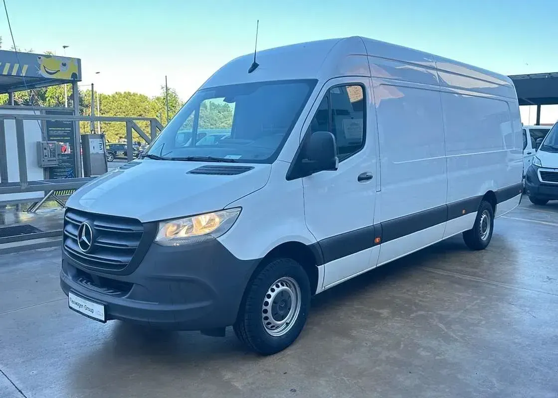 Usado Mercedes Sprinter 150 CV (110 kW) 2022 Blanco Van