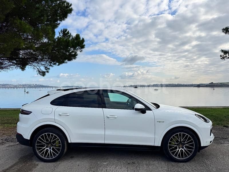 Usado Porsche Cayenne 462 CV (339 kW) 2021 Blanco SUV