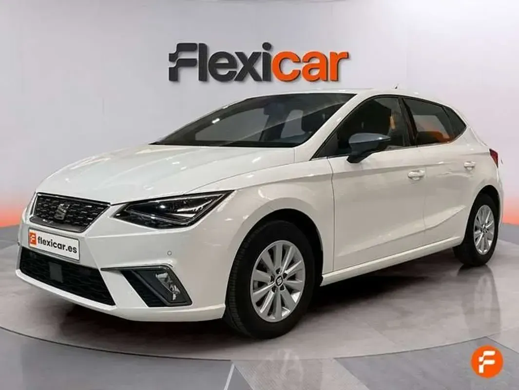 Usado Seat Ibiza XCELLENCE 95 CV (69 kW) 2018 Blanco Utilitario