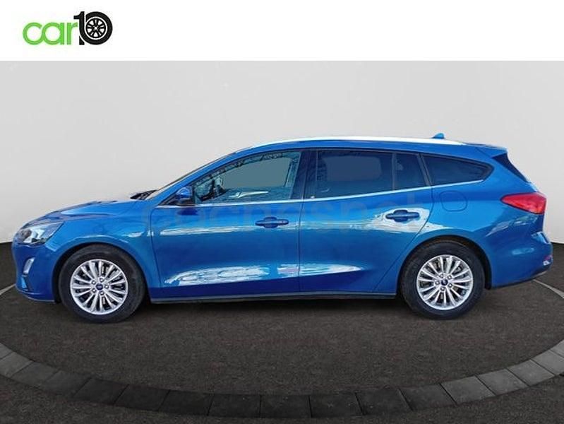 Usado Ford Focus Trend 120 CV (88 kW) 2020 Azul Familiar