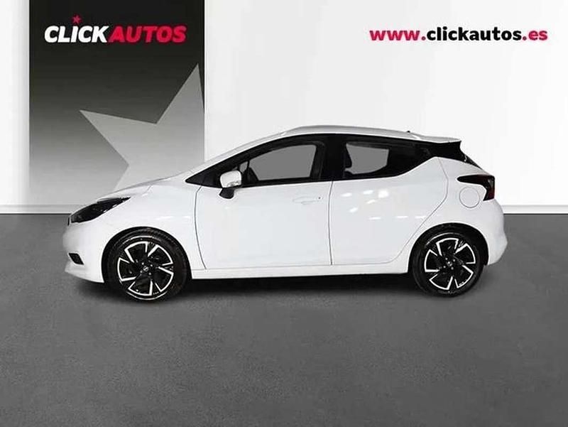 Usado Nissan Micra Acenta 101 CV (74 kW) 2022 Blanco Utilitario